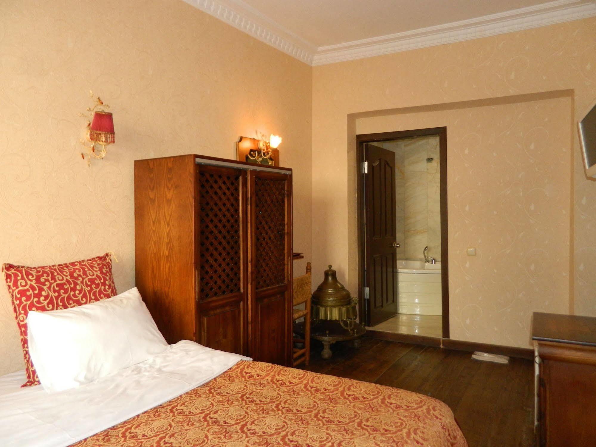 Apricot Hotel Istanbul Exterior foto