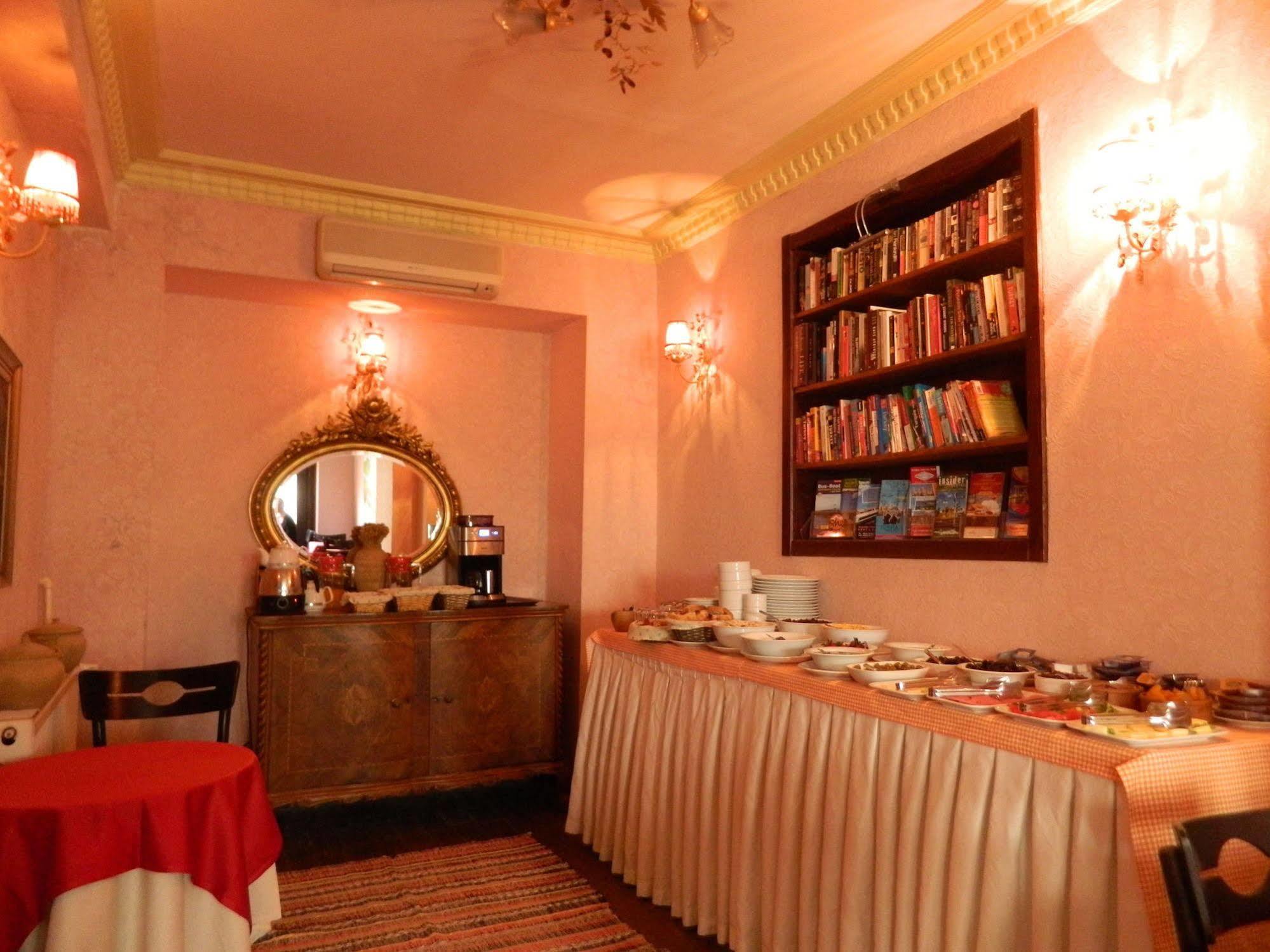 Apricot Hotel Istanbul Exterior foto